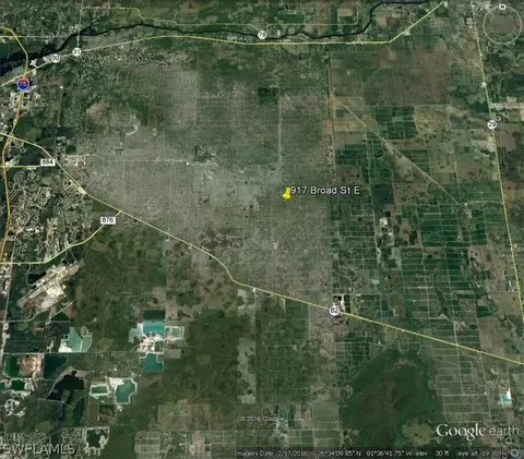 917 Broad St E, Lehigh Acres, FL 33974 photo 5