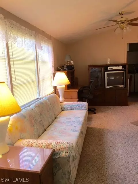 20121 Cumberland Ct, Estero, FL 33928 photo 4