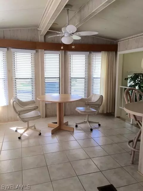20051 Cumberland Ct, Estero, FL 33928 photo 2