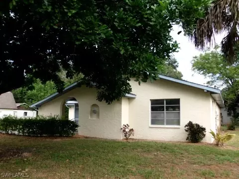 450 4th Ave, Labelle, FL 33935 photo 2
