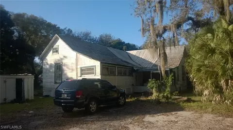 21 Fraser Ave, Labelle, FL 33935 photo 4