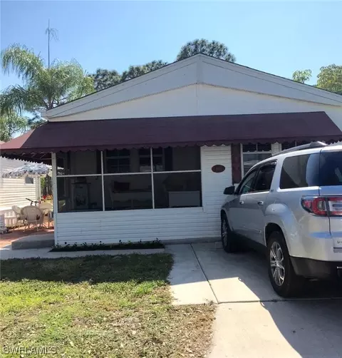 4641 Jefferson Davis Blvd W, Estero, FL 33928 photo 1