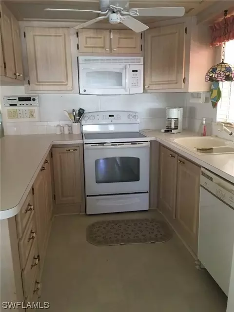 4641 Jefferson Davis Blvd W, Estero, FL 33928 photo 8