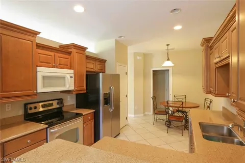 20280 Larino Loop, Estero, FL 33928 photo 9