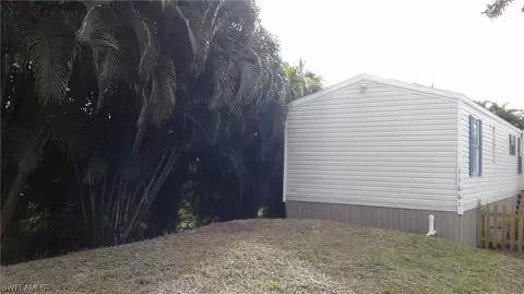 11661 Stringfellow Rd, Bokeelia, FL 33922 photo 5