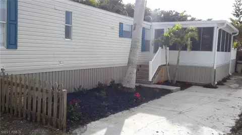 11661 Stringfellow Rd, Bokeelia, FL 33922 photo 3