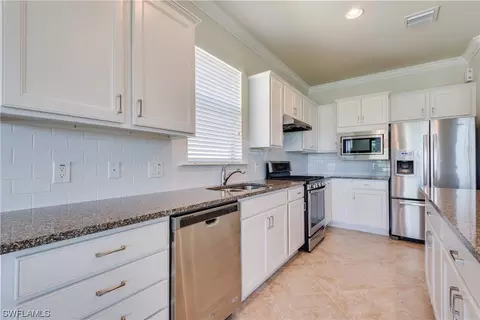 10631 Jackson Square Dr, Estero, FL 33928 photo 7