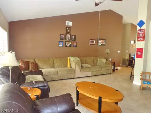 8024 Royal Cir, Labelle, FL 33935 photo 3