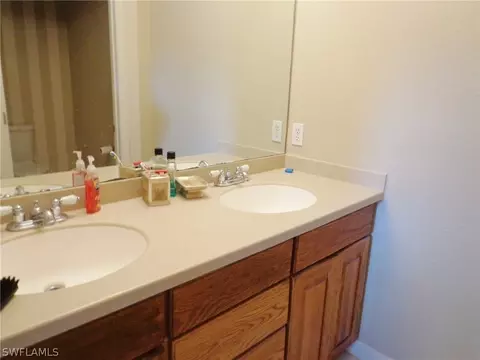 8024 Royal Cir, Labelle, FL 33935 photo 8