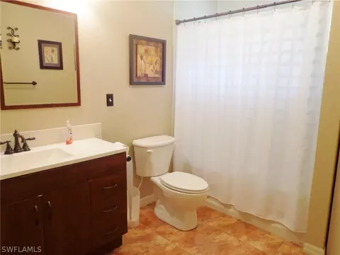 8024 Royal Cir, Labelle, FL 33935 photo 10
