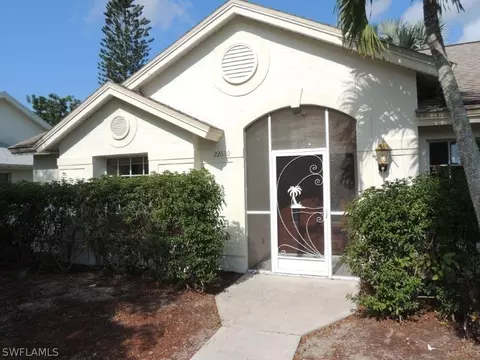 22620 Forest View Dr, Estero, FL 33928 photo 2