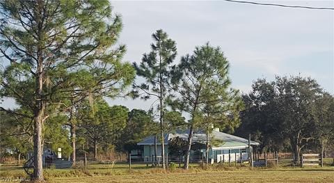 1168 E Red Rd, Labelle, FL 33935 photo 3