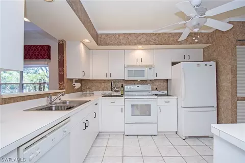 20025 Wolfel Trl, Estero, FL 33928 photo 5