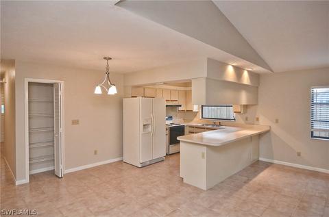 754 97th Ave N, Naples, FL 34108 photo 10