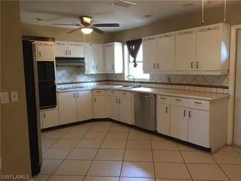 340 4th Ave, Labelle, FL 33935 photo 3
