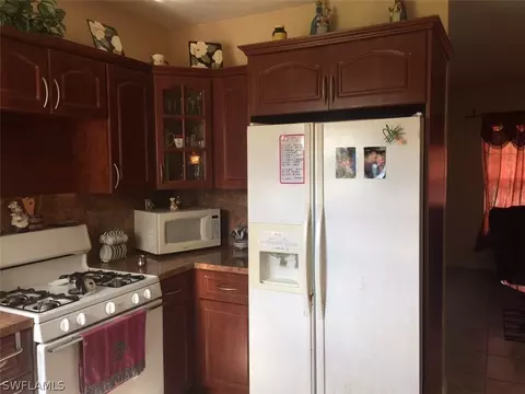 3597 E 10th Ave, Hialeah, FL 33013 photo 12