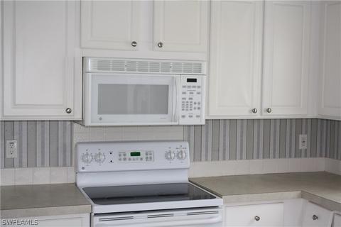 4691 Robert E Lee Blvd W, Estero, FL 33928 photo 5