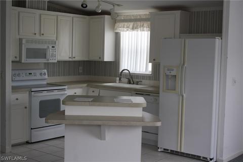4691 Robert E Lee Blvd W, Estero, FL 33928 photo 3