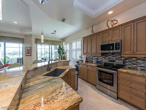 1453 Serrano Cir, Naples, FL 34105 photo 5