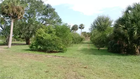 2219 County Road 721 Loop, Moore Haven, FL 33471 photo 5