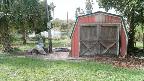 2219 County Road 721 Loop, Moore Haven, FL 33471 photo 23