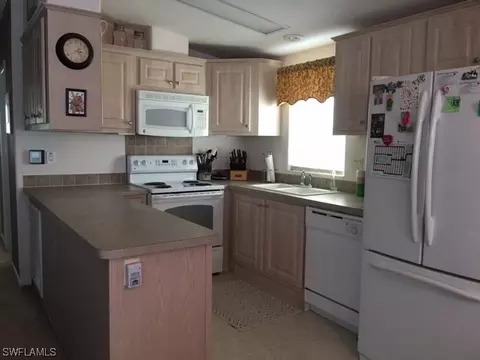 4571 Candlestick Ct E, Estero, FL 33928 photo 3