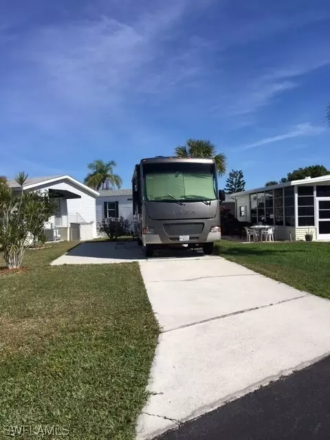 4730 Split Log Ln W, Estero, FL 33928 photo 1