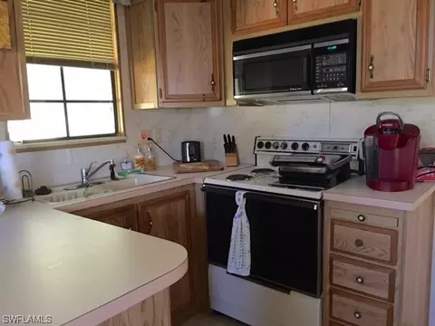 4541 Bayberry Way E, Estero, FL 33928 photo 4