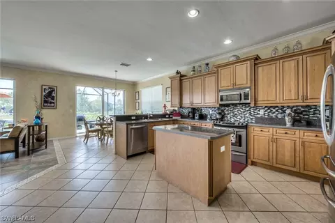 11420 Worcester Run, Estero, FL 33928 photo 8
