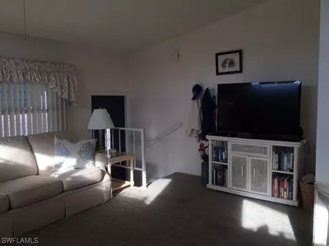 20451 Cumberland Ct, Estero, FL 33928 photo 2