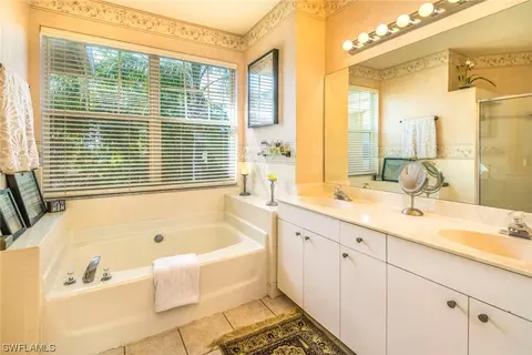 22842 Forest Ridge Dr, Estero, FL 33928 photo 18