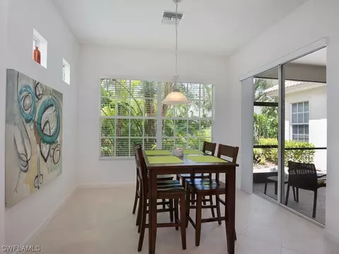 16192 Parque Ln, Naples, FL 34110 photo 5