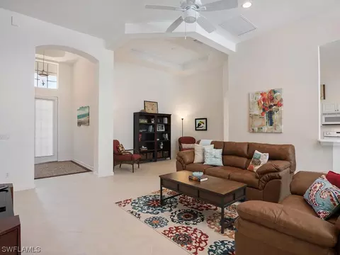 16192 Parque Ln, Naples, FL 34110 photo 2