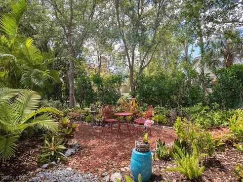 16192 Parque Ln, Naples, FL 34110 photo 13