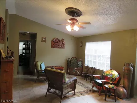 4563 Springview Cir, Labelle, FL 33935 photo 3