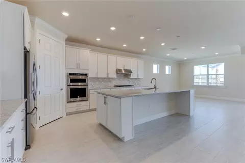 10530 Jackson Square Dr, Estero, FL 33928 photo 12
