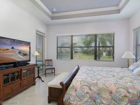 1541 Serrano Cir, Naples, FL 34105 photo 10