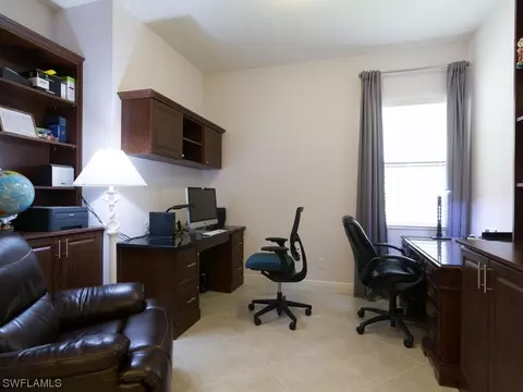 1541 Serrano Cir, Naples, FL 34105 photo 6