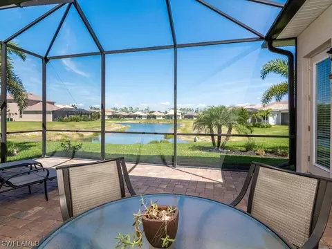 1541 Serrano Cir, Naples, FL 34105 photo 17