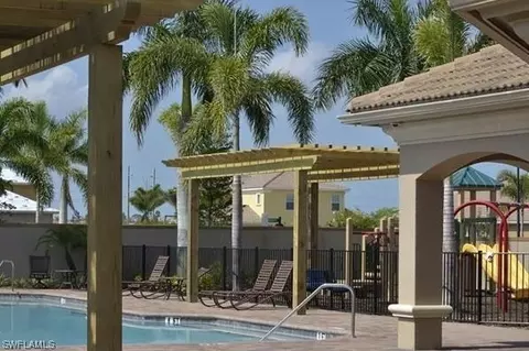 1541 Serrano Cir, Naples, FL 34105 photo 26