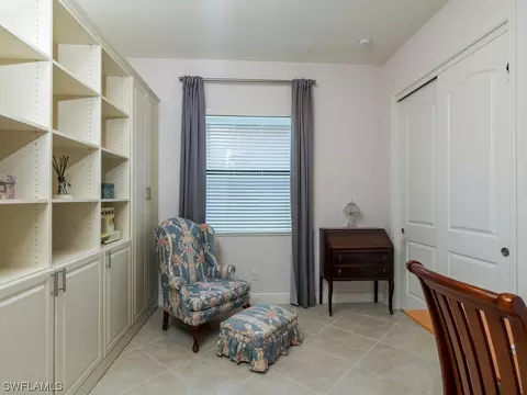 1541 Serrano Cir, Naples, FL 34105 photo 8