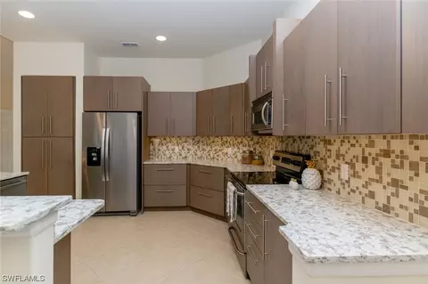 22314 Punta Del Capo Ct, Estero, FL 33928 photo 5