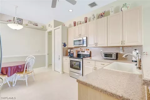 9135 Springview Loop, Estero, FL 33928 photo 10