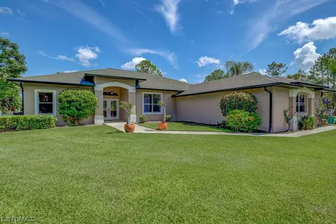 461 Jung Blvd E, Naples, FL 34120 photo 1