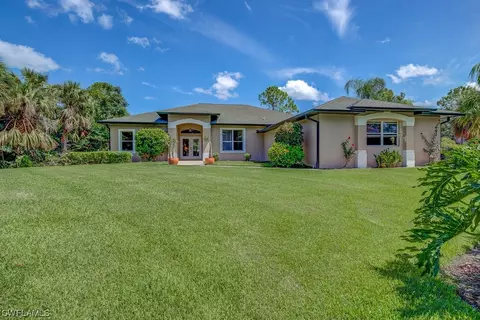 461 Jung Blvd E, Naples, FL 34120 photo 2