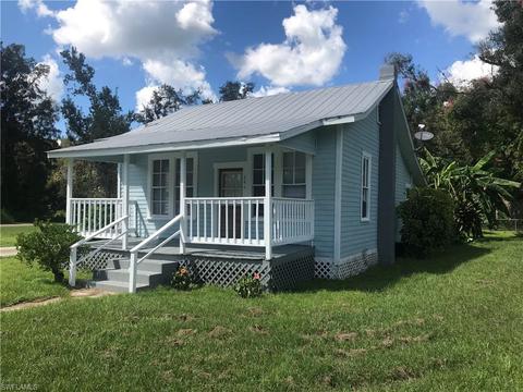 246 E Yeomans Ave, Labelle, FL 33935 photo 1