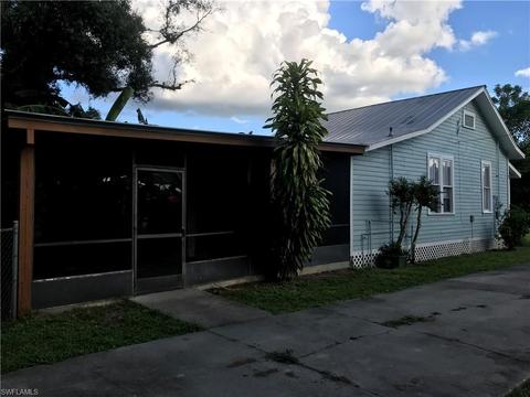 246 E Yeomans Ave, Labelle, FL 33935 photo 3