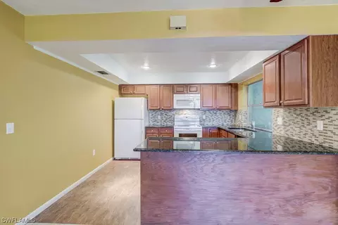 2118 52nd Ln SW, Naples, FL 34116 photo 7