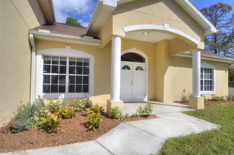 2901 E 23rd St, Alva, FL 33920 photo 3