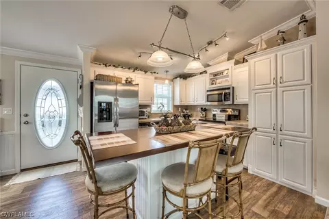 4541 Washington Way E, Estero, FL 33928 photo 2